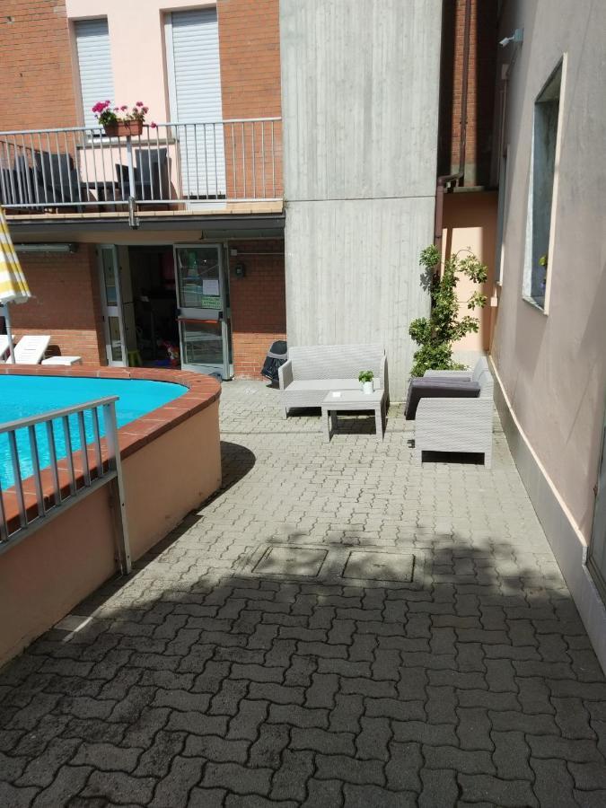 Hotel Otello Punta Marina Buitenkant foto